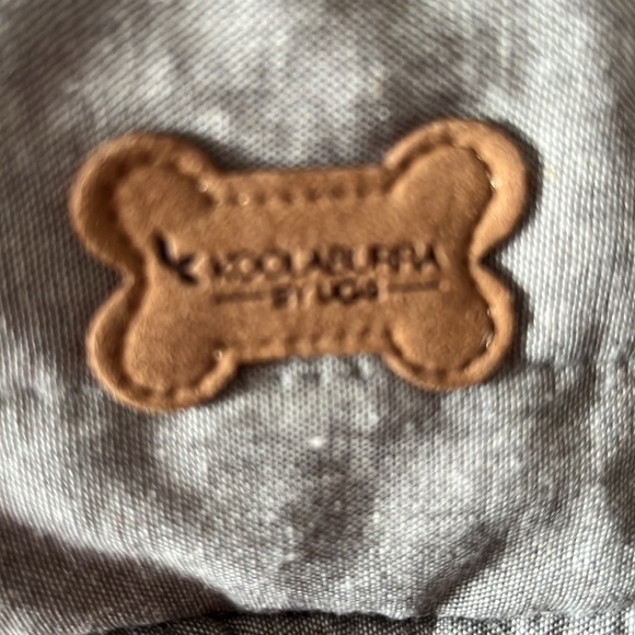 Koolaburra by Ugg attie dog vest/coat in size medium. - Picture 7 of 7